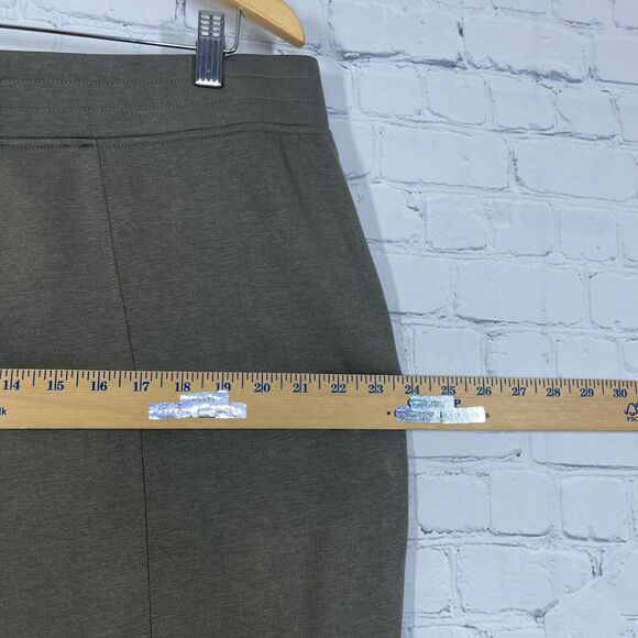 Cable & Gauge Womens Plus 1X Tapared Crop Pants Green Pull On Comfort Stretch - Picture 9 of 12